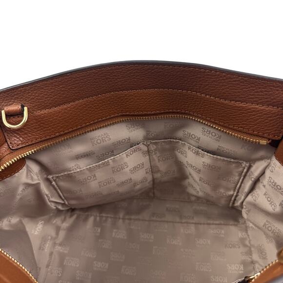 MICHAEL Michael Kors Brown Pebbled Leather Large Hamilton Traveler Tote W/O Key - Picture 11 of 12